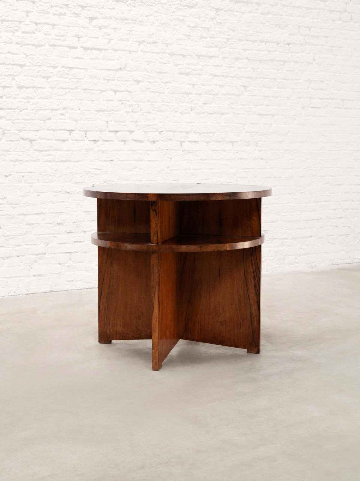 French 20th Century Modernist Figured Walnut Circular Coffee Table with Integrated Shelving Coffee Tables