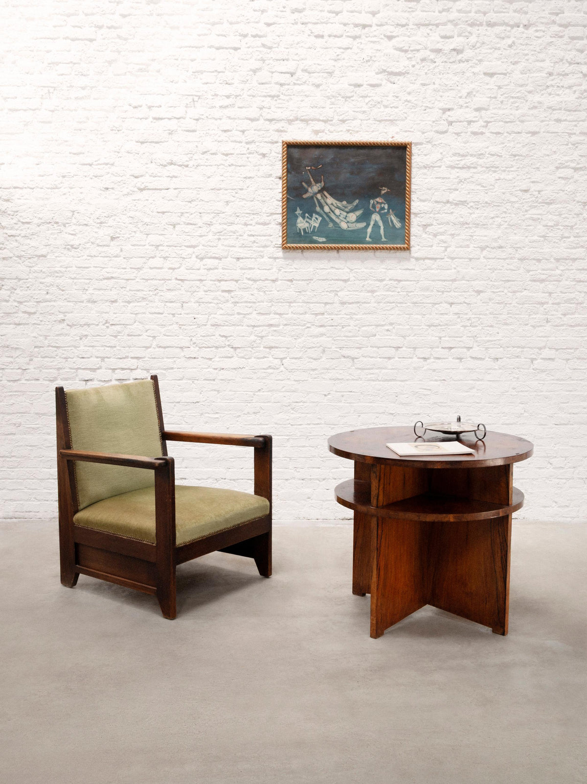 French 20th Century Modernist Figured Walnut Circular Coffee Table with Integrated Shelving Coffee Tables