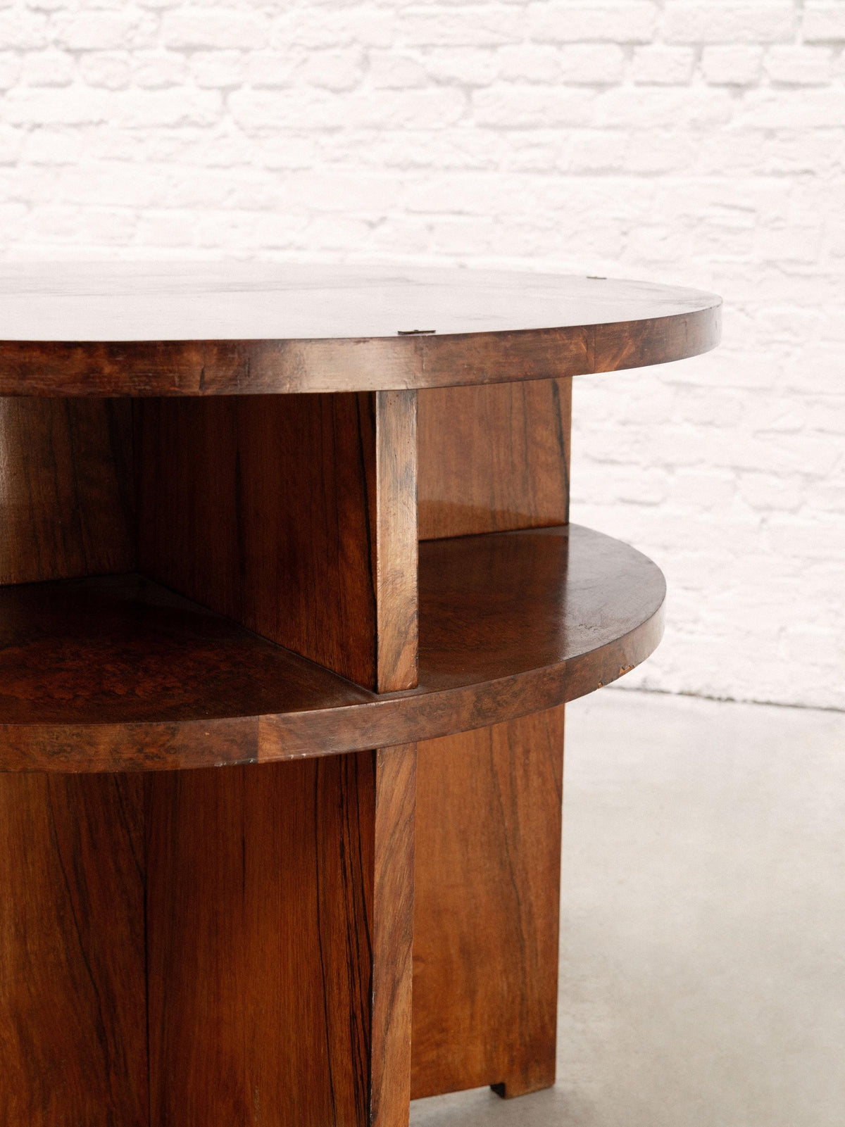 French 20th Century Modernist Figured Walnut Circular Coffee Table with Integrated Shelving Coffee Tables