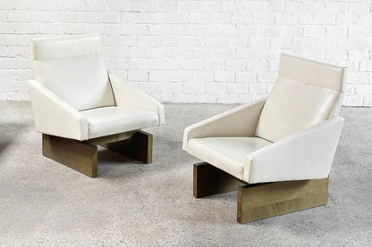 French Modernist Living Room Sofa Set in White Leather, 1950s Chairs