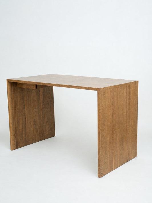 Gallery Desk Desks