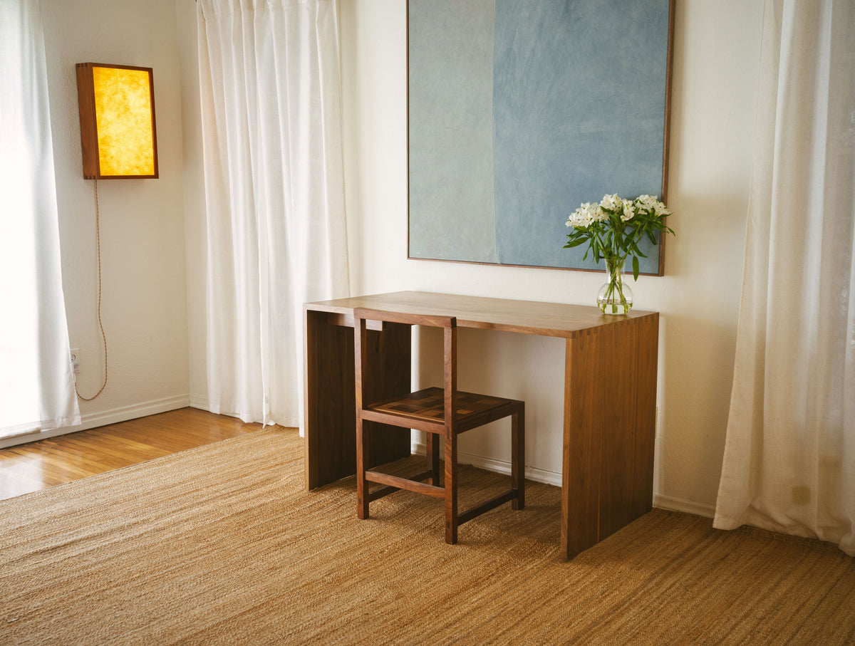Gallery Desk Desks