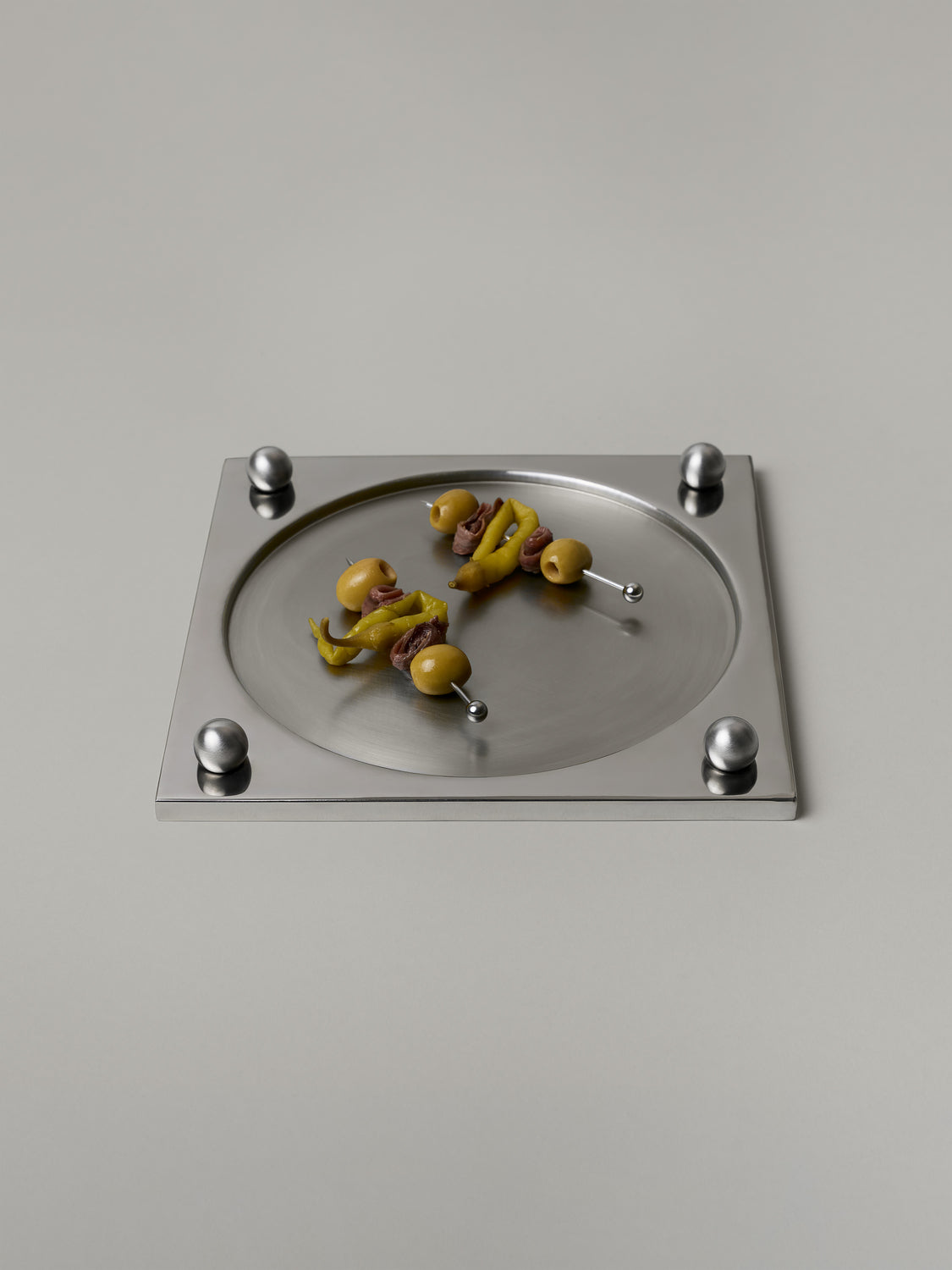 Gathering Tray Trays