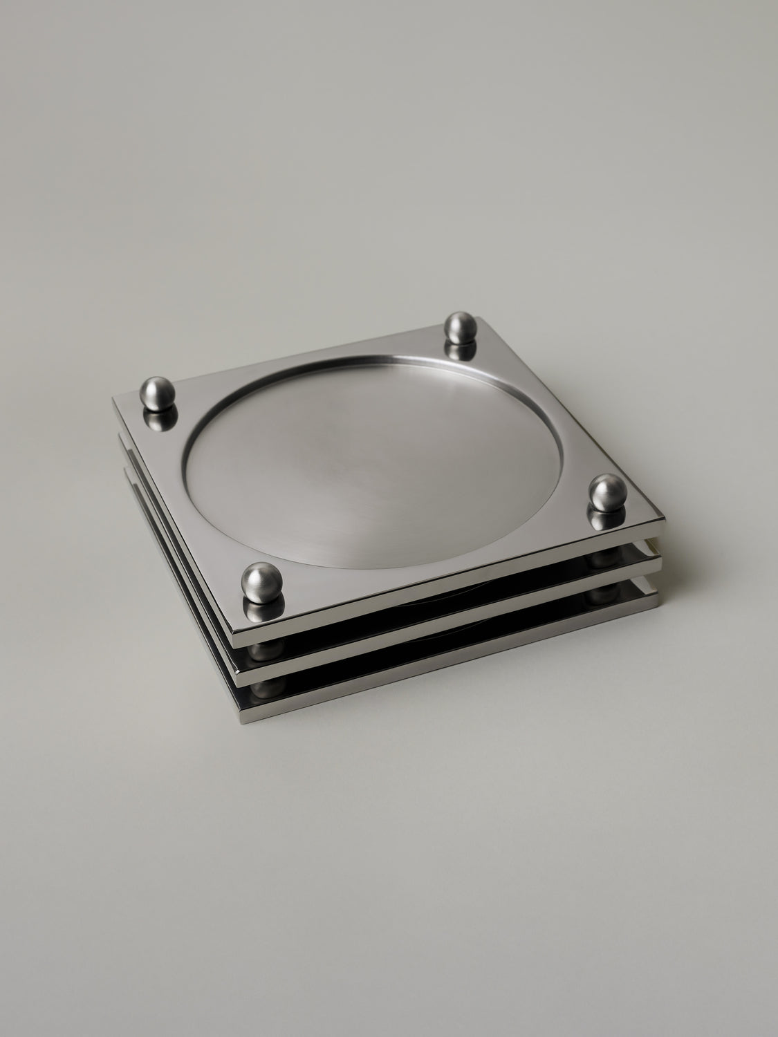 Gathering Tray Trays