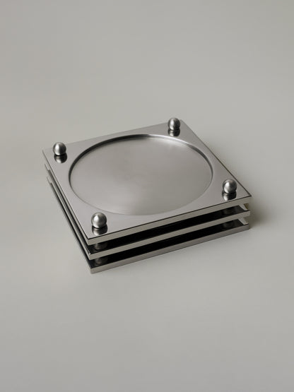 Gathering Tray Trays