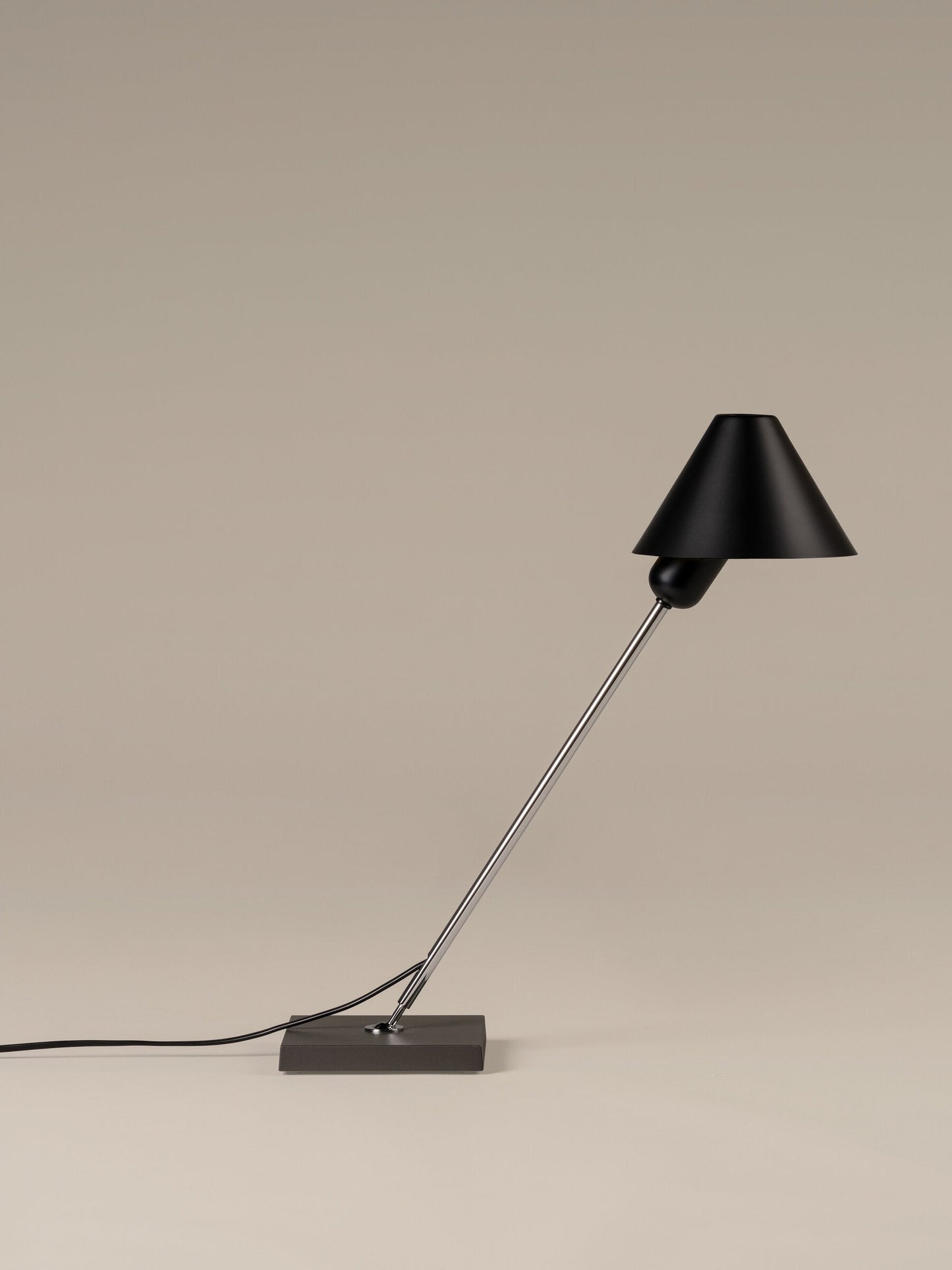 Gira Table Lamp Table Lamps