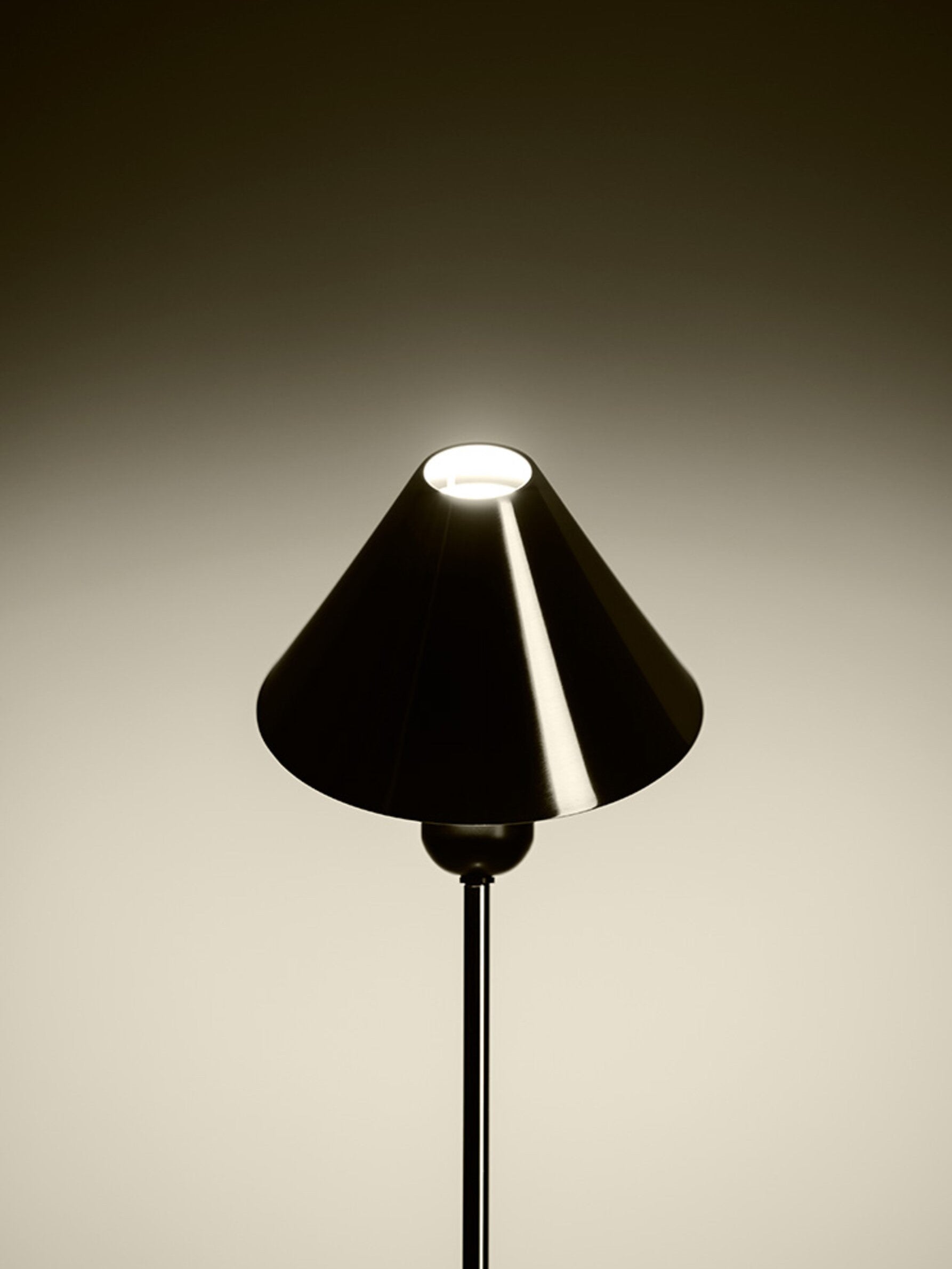 Gira Table Lamp Table Lamps