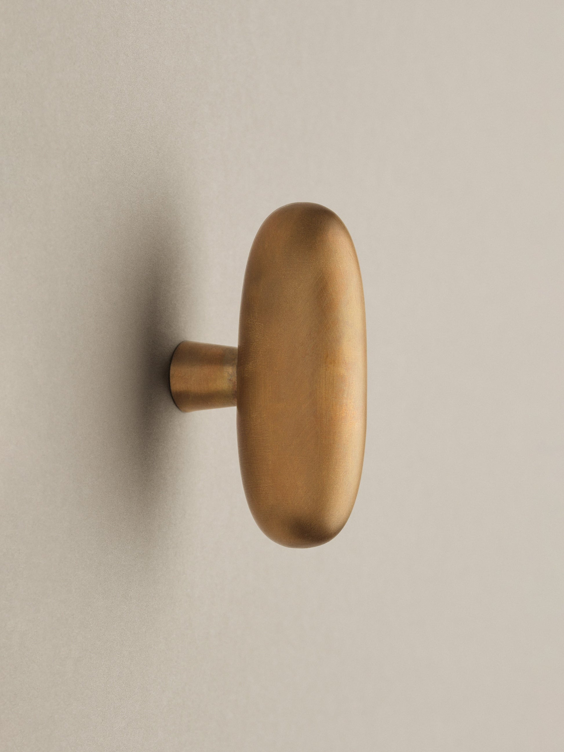 Grande Blunt Cabinet Knob Decorative Objects