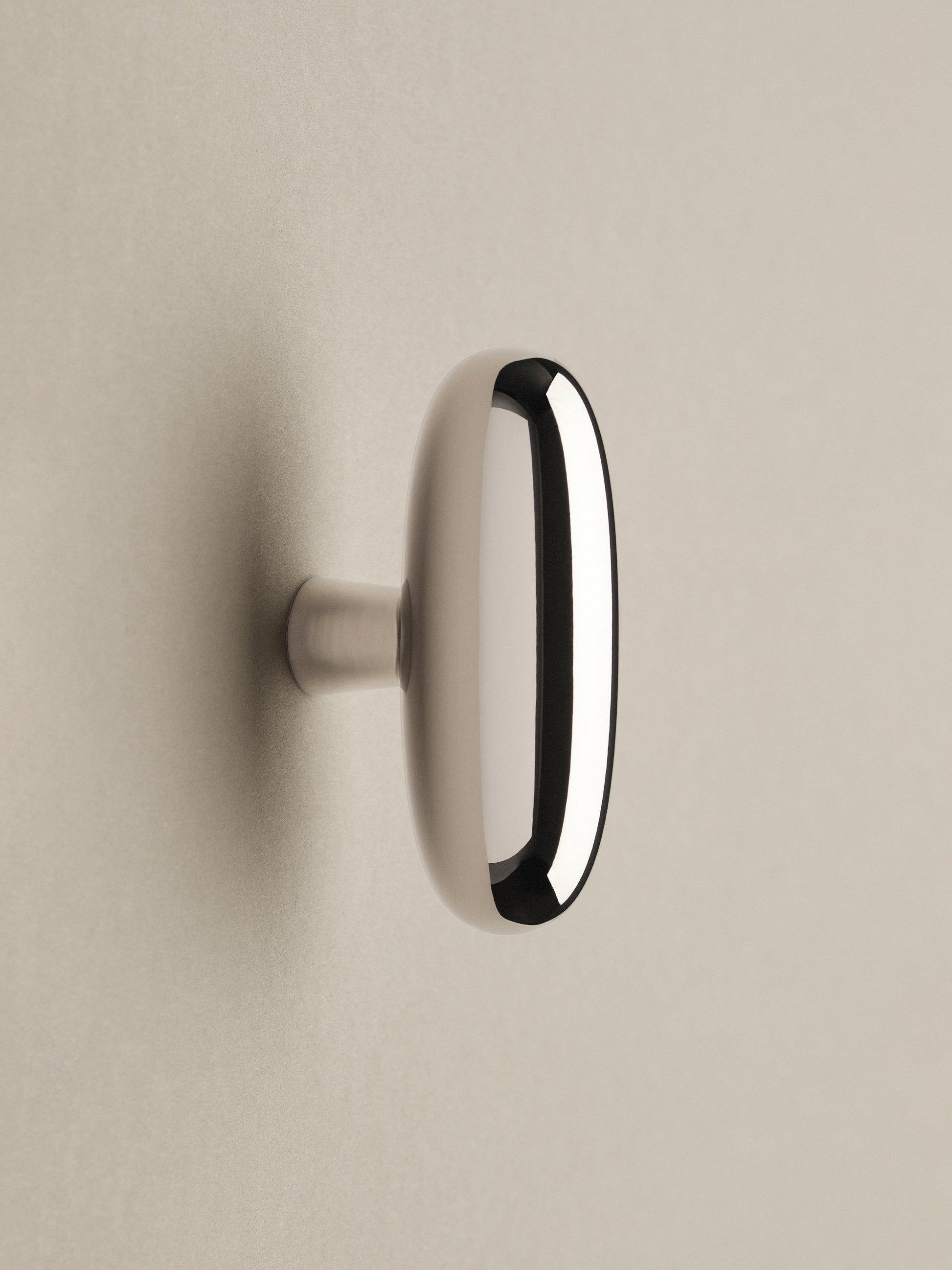 Grande Blunt Cabinet Knob Decorative Objects