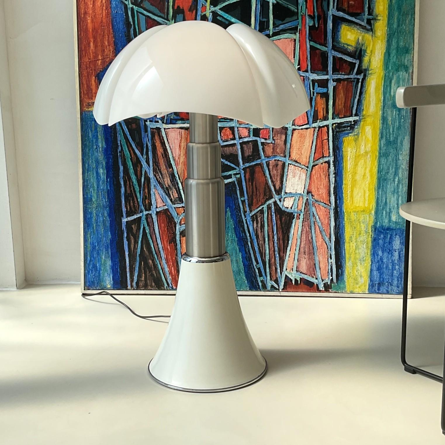Grande Pipistrello by Gae Aulenti for Martinelli Luce, 1980s Table Lamps