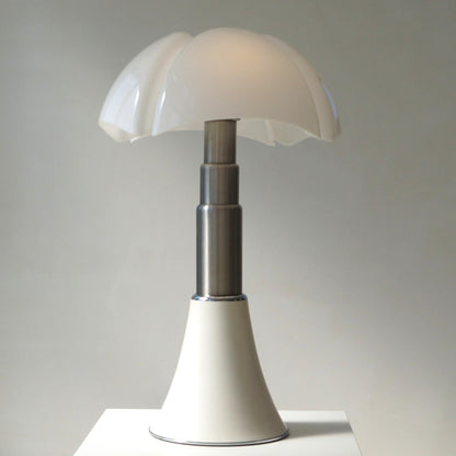 Grande Pipistrello by Gae Aulenti for Martinelli Luce, 1980s Table Lamps