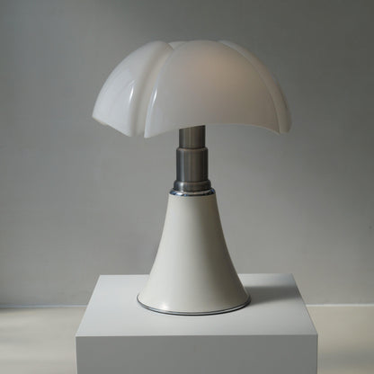 Grande Pipistrello by Gae Aulenti for Martinelli Luce, 1980s Table Lamps