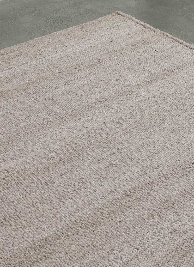 Gris Plata Rug in Medium Texture Rugs