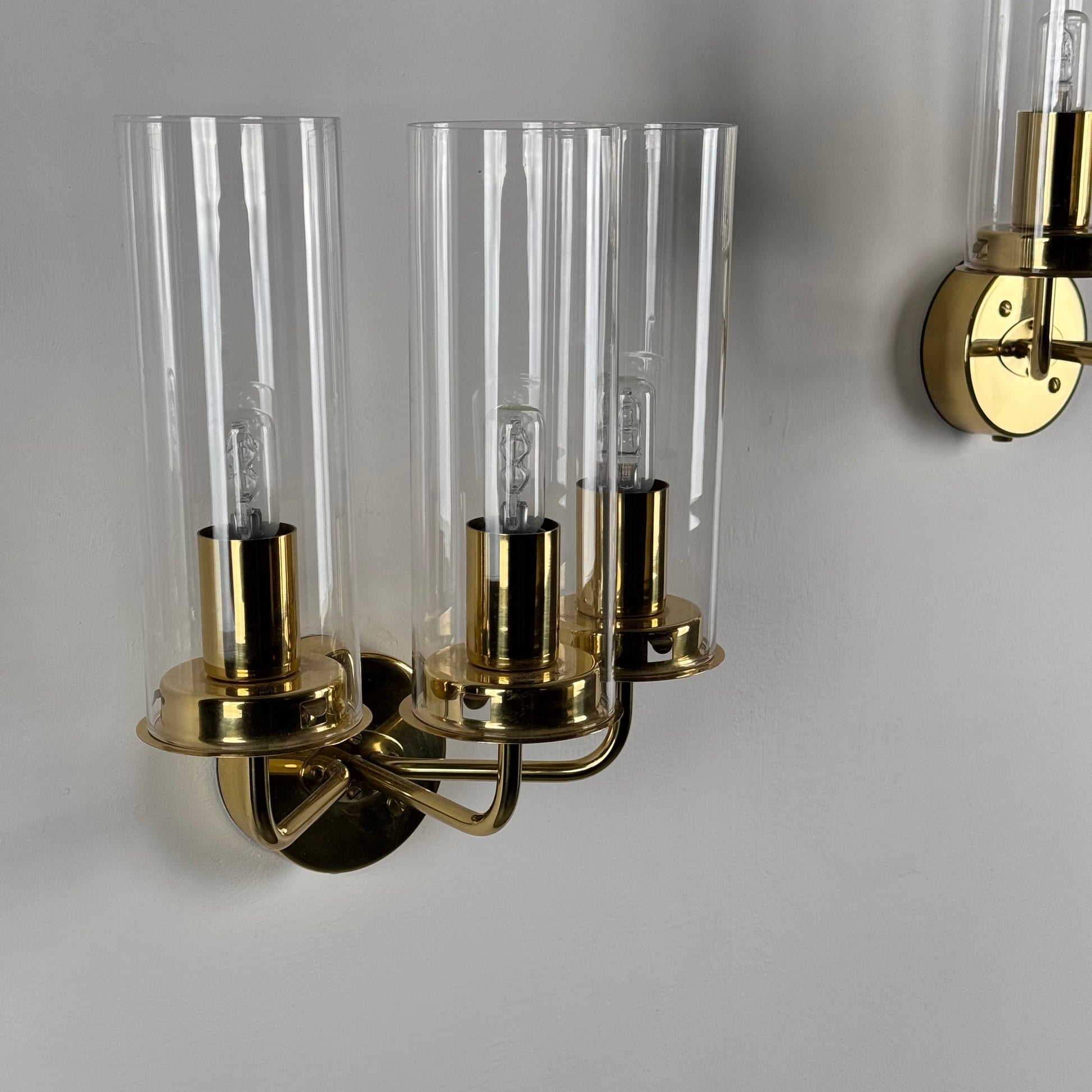 Hans-Agne Jakobsson Wall Lamps Sonata, Model V 169/3 Markaryd, Sweden, 1960s Sconces