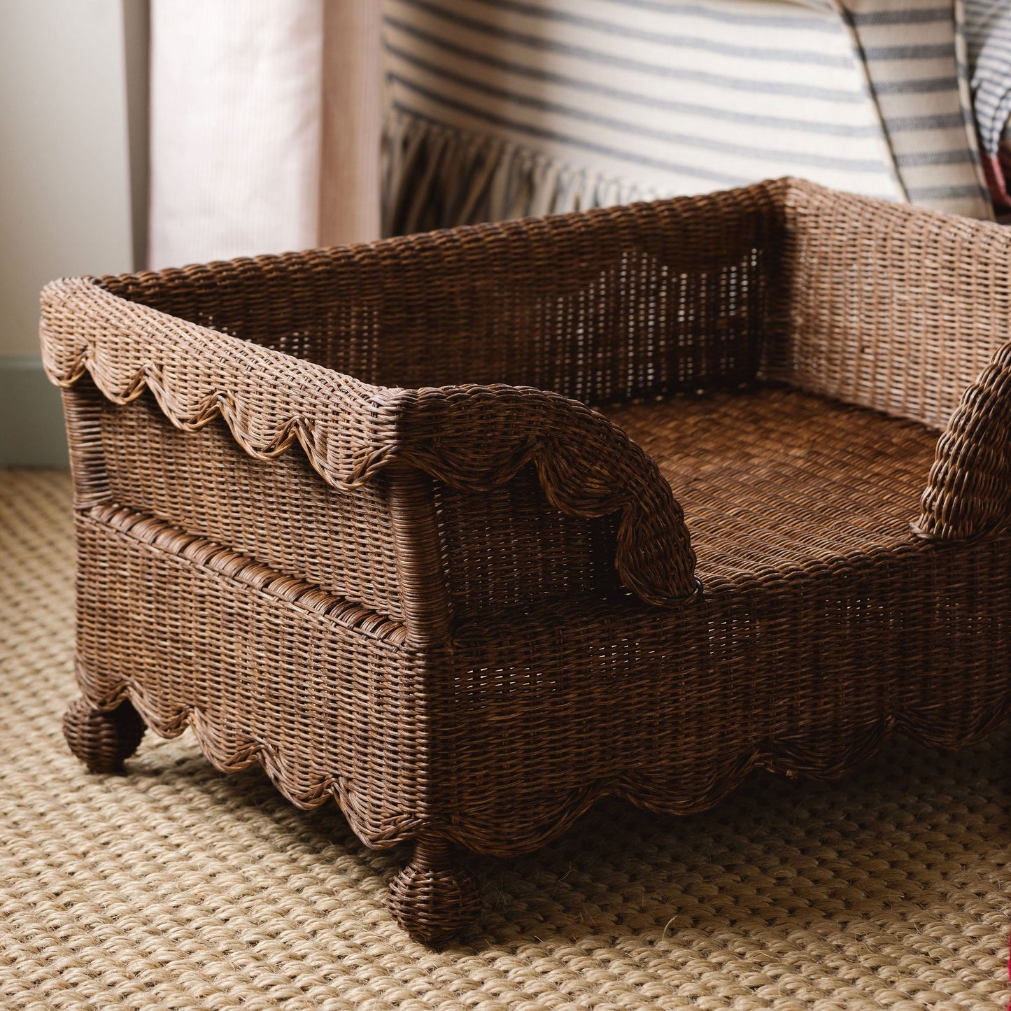 Ziggy Rattan Scalloped Dog Bed Pets