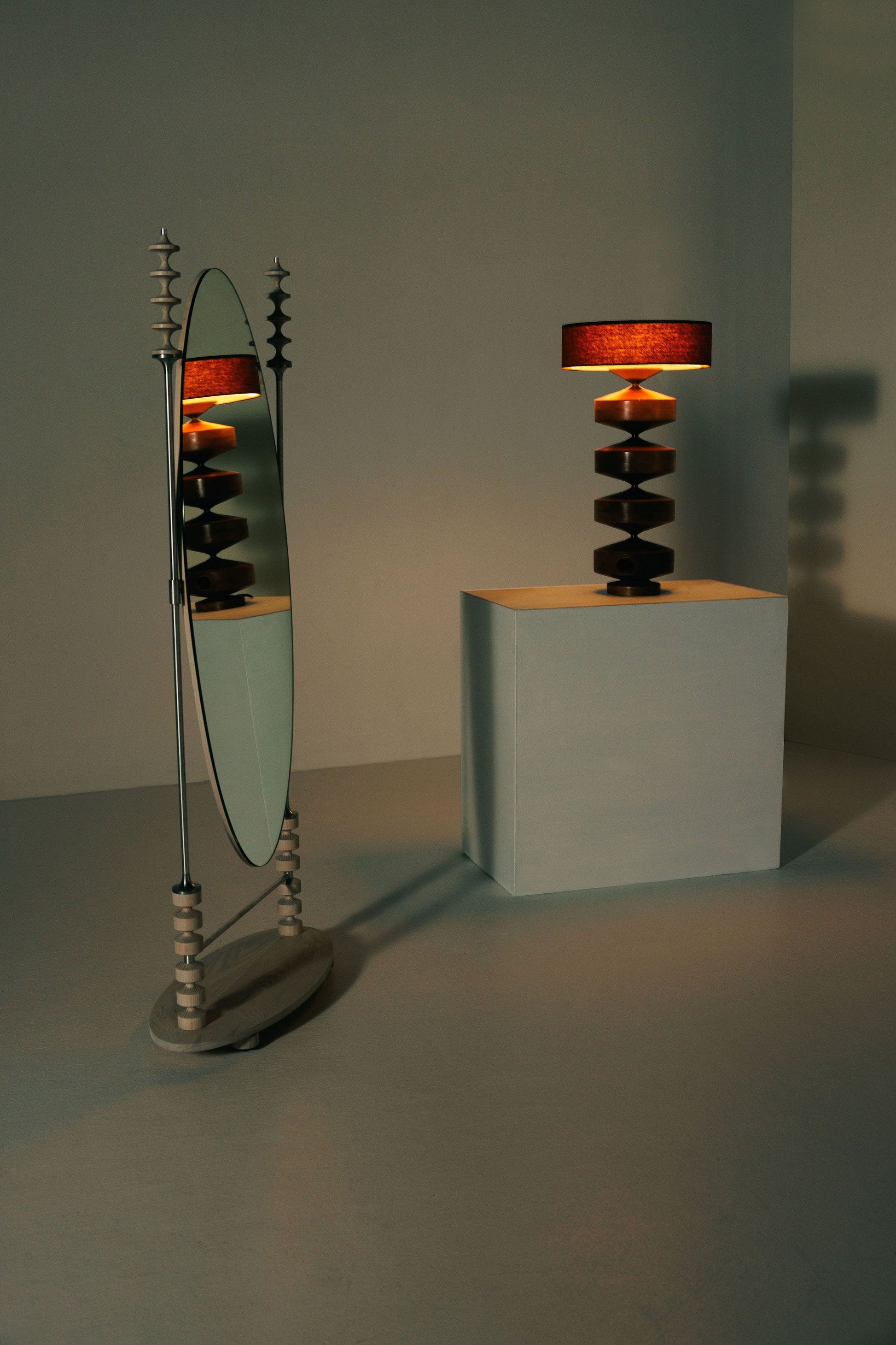 Hour Briar Floor Mirror Floor Lamps