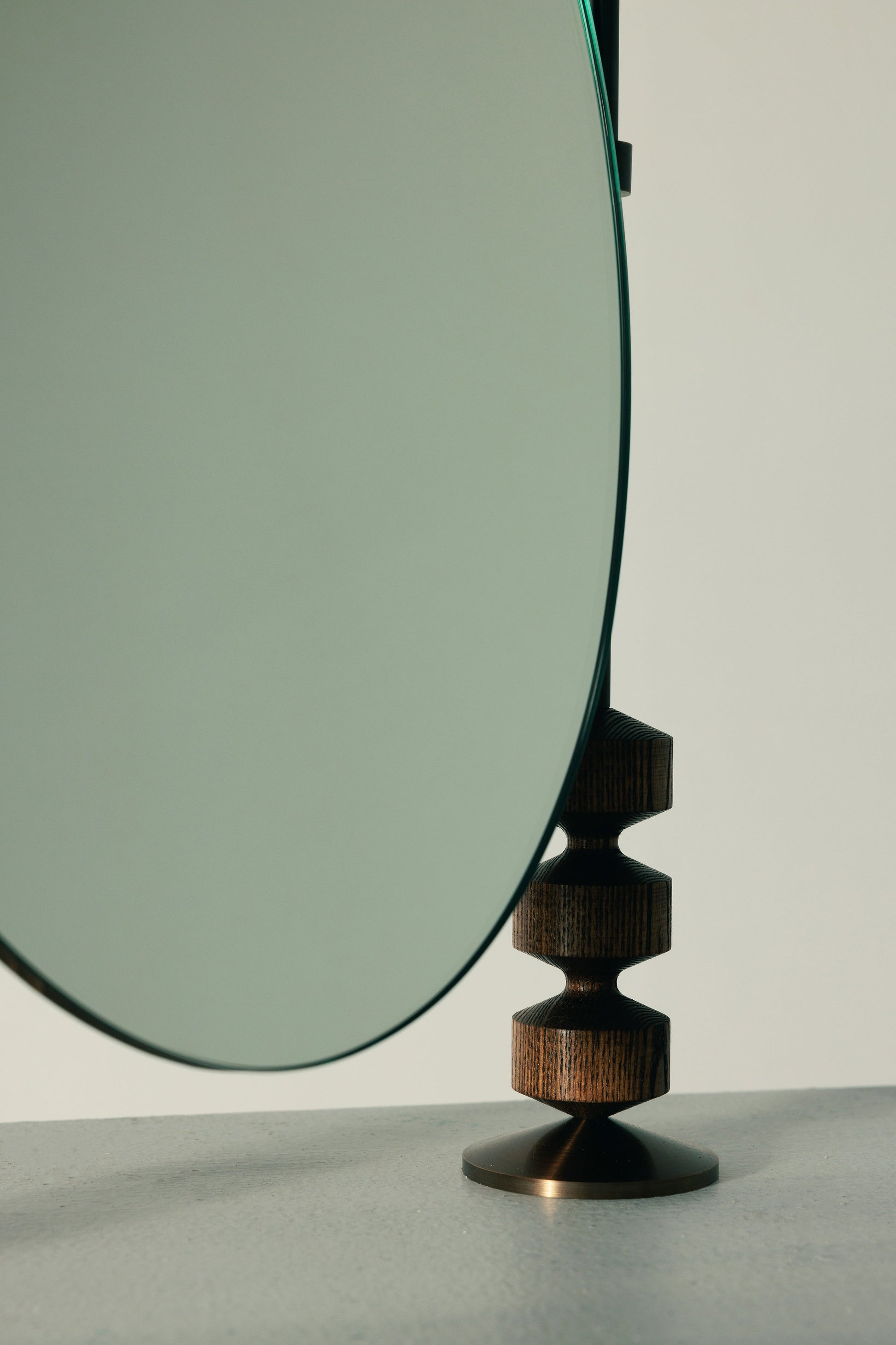 Hour Briar Vanity Mirror Mirrors