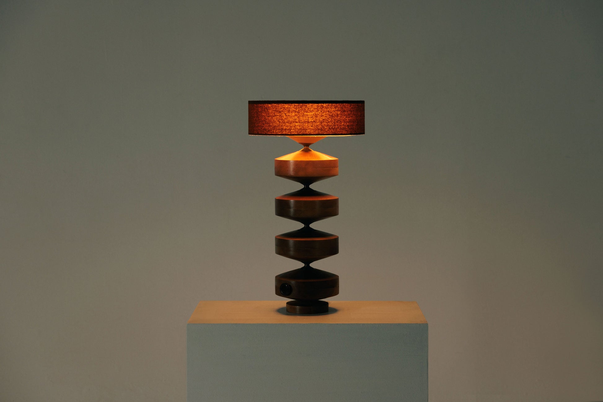 Hour Phila Table Lamp Table Lamps
