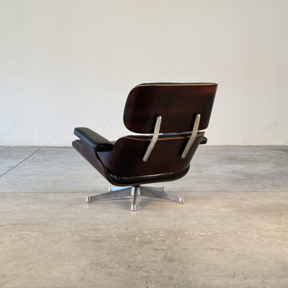 Iconic Charles & Ray Eames Lounge Chair, 670 Model - ICF Edition, 1960s Chairs