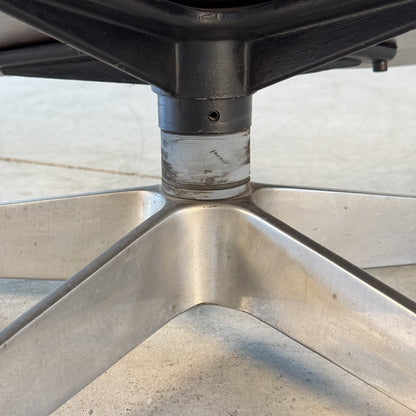 Iconic Charles & Ray Eames Lounge Chair, 670 Model - ICF Edition, 1960s Chairs