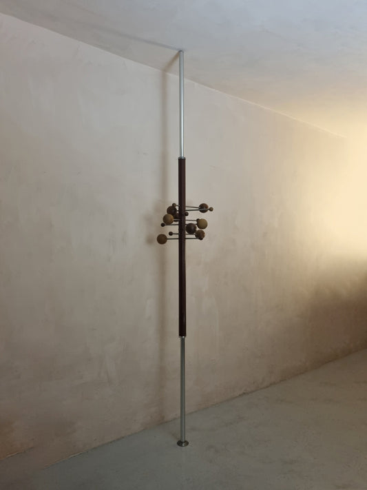 AT16 Iconic Coat Rack Designed by Osvaldo Borsani for Tecno, 1961 Coat Racks