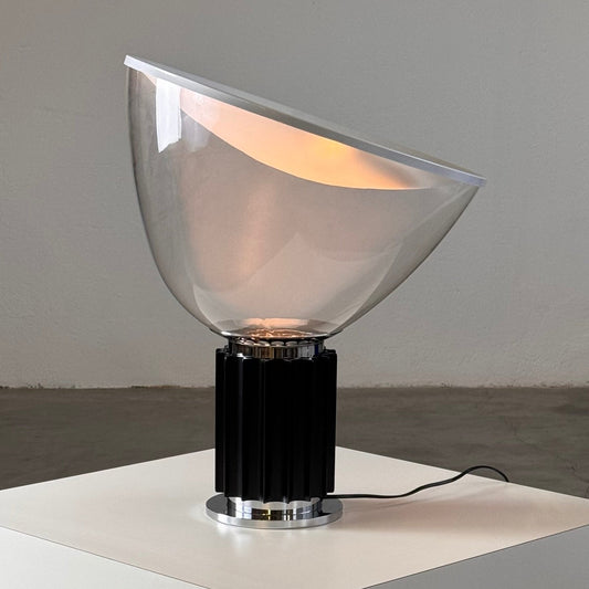 Iconic "Taccia" Table Lamp by Achille & Pier Giacomo Castiglioni for Flos, 1960s Table Lamps