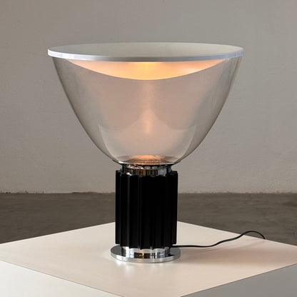 Iconic "Taccia" Table Lamp by Achille & Pier Giacomo Castiglioni for Flos, 1960s Table Lamps