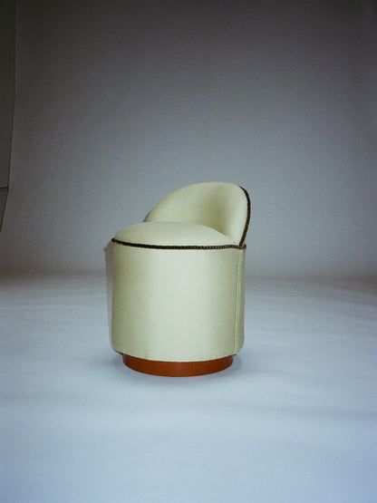 Inferi Stool - Spin Stools