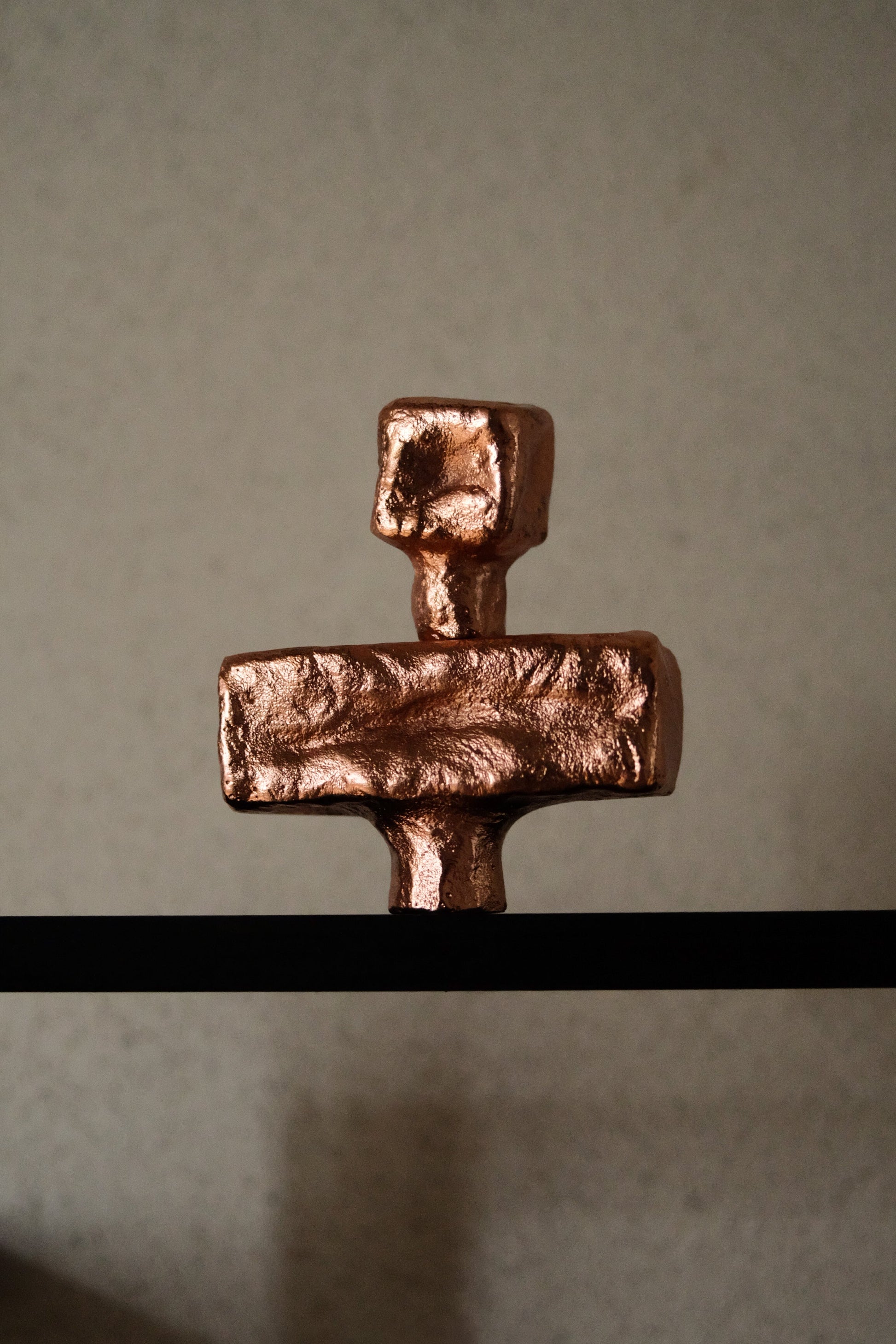 Isle Knob/Hook - Medium Hardware