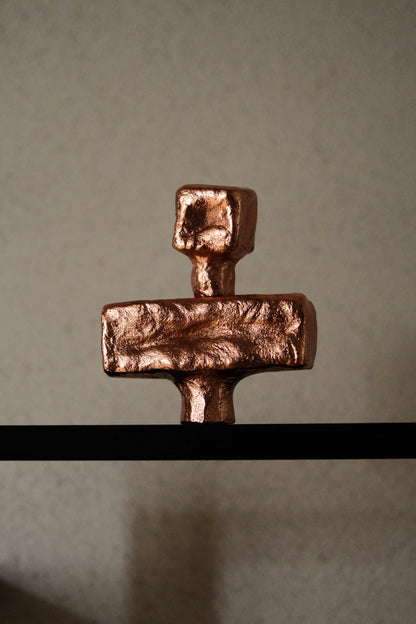 Isle Knob/Hook - Medium Hardware