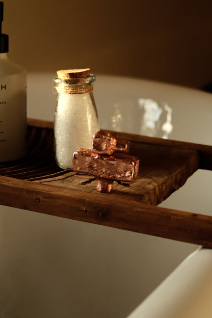 Isle Knob/Hook - Medium Hardware