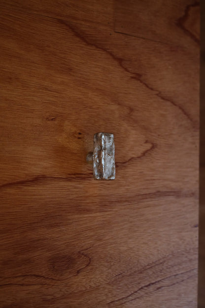 Isle Knob/Hook - Medium Hardware