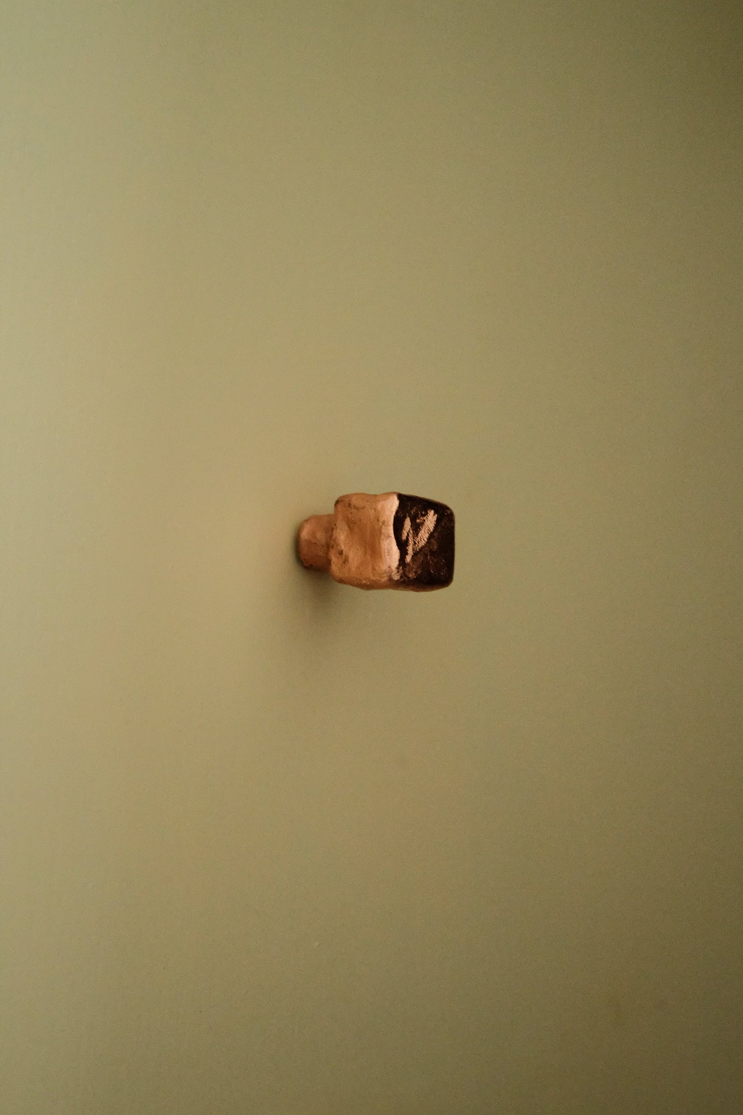 Isle Knob/Hook - Small Hardware