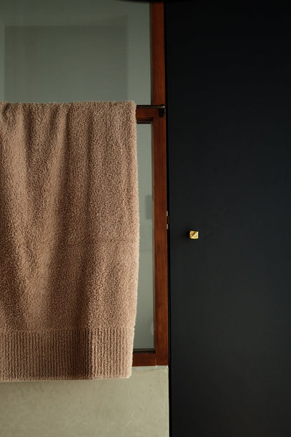 Isle Knob/Hook - Small Hardware