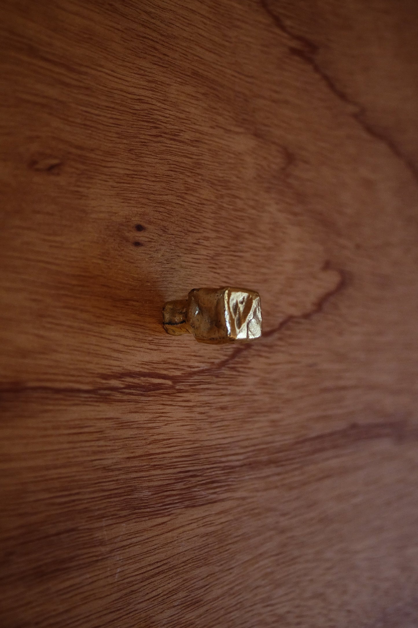 Isle Knob/Hook - Small Hardware