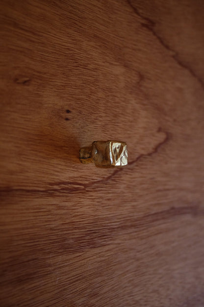 Isle Knob/Hook - Small Hardware