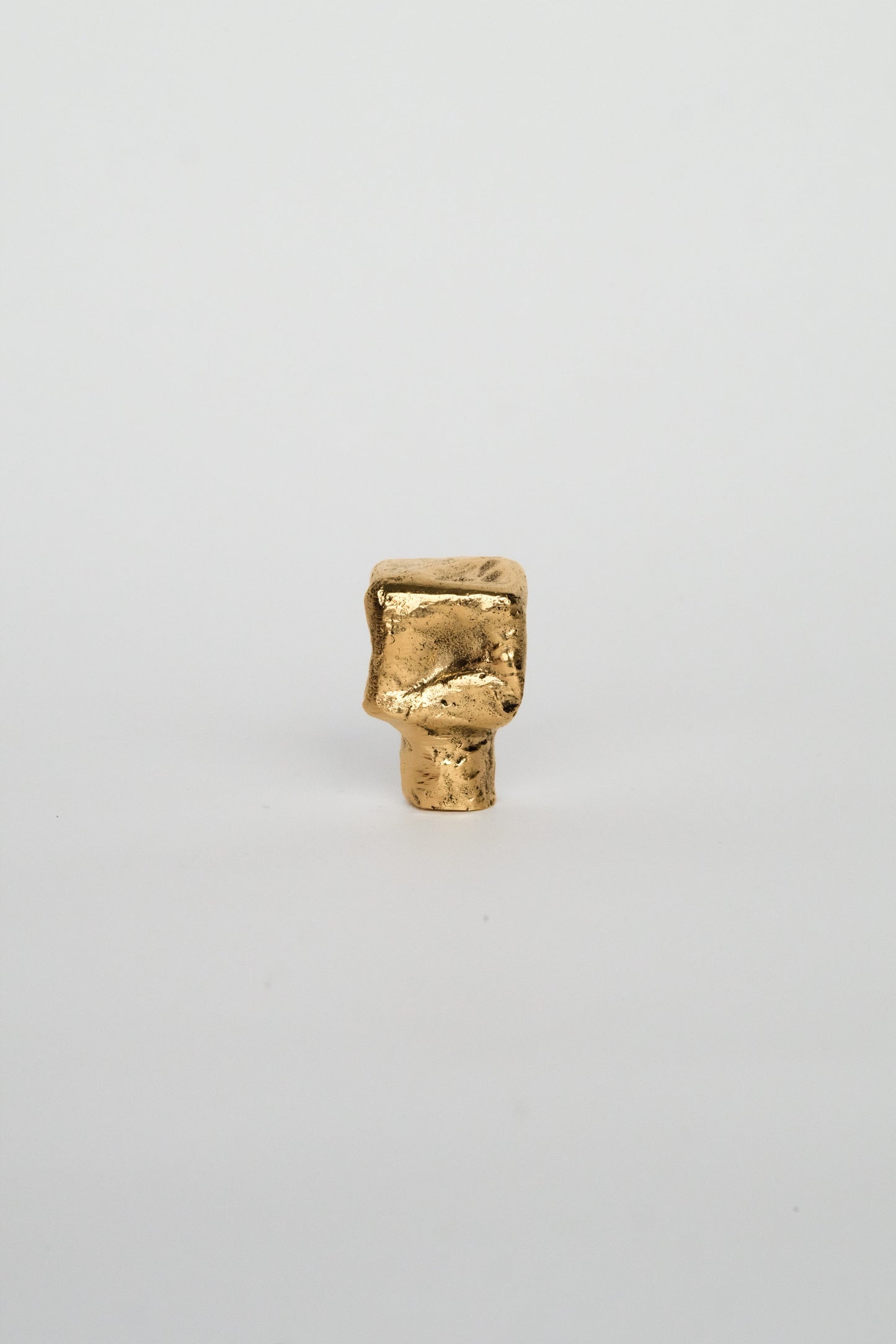 Isle Knob/Hook - Small Hardware