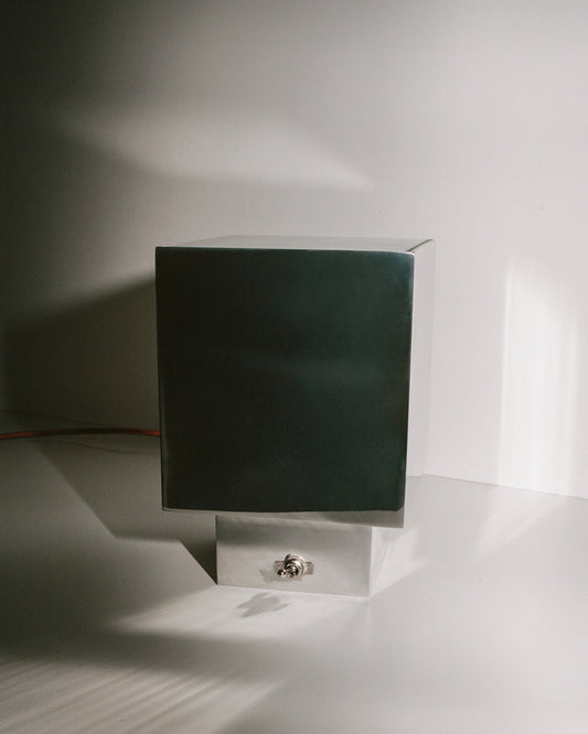 J. Hannah Table Lamp 01 Table Lamps