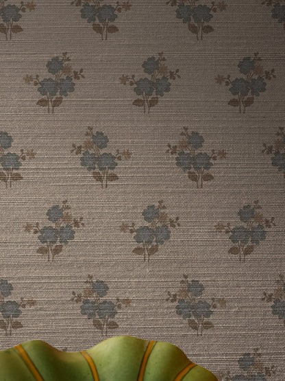 Juliette Marisol Grasscloth  Wallpaper in Subtle