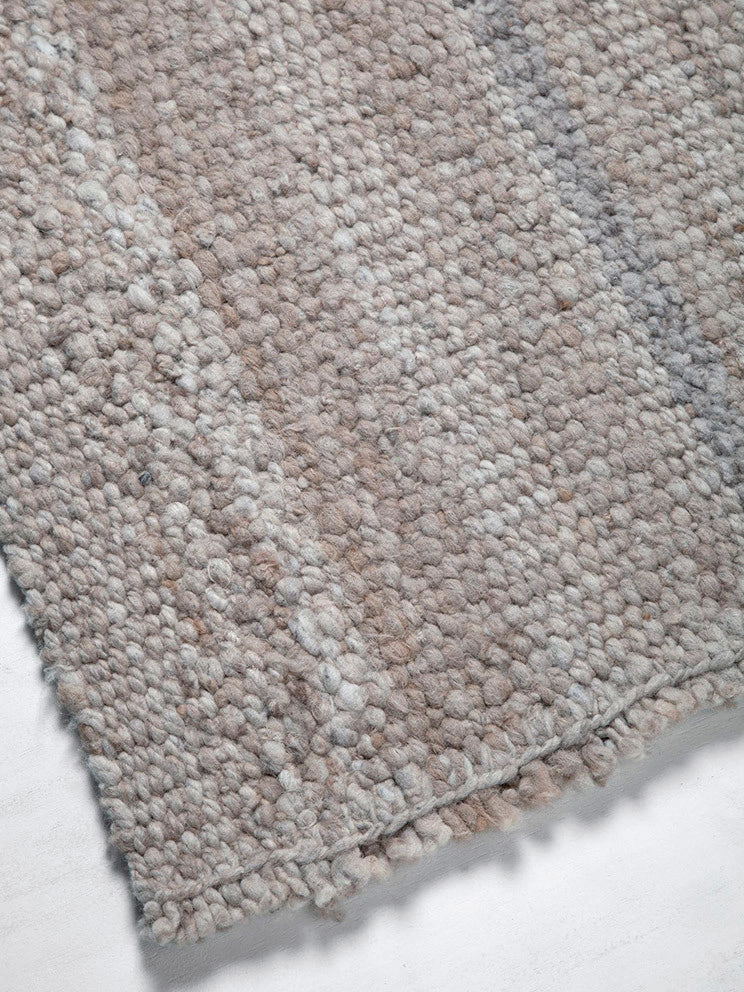 Jume Rug in Soga Texture Rugs