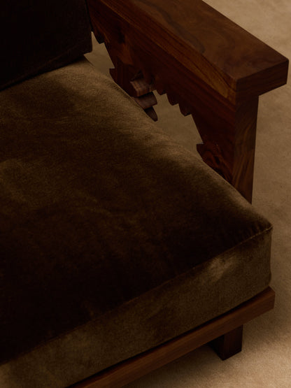Jura Club Chair Chairs