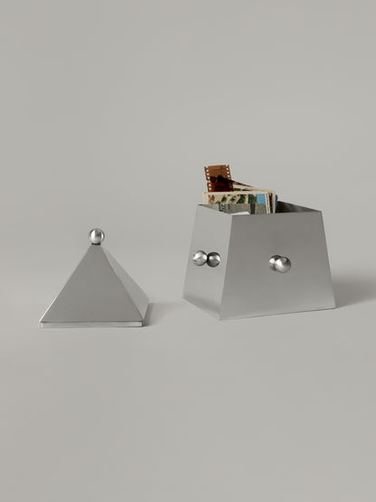 Keeping Lidded Box Boxes