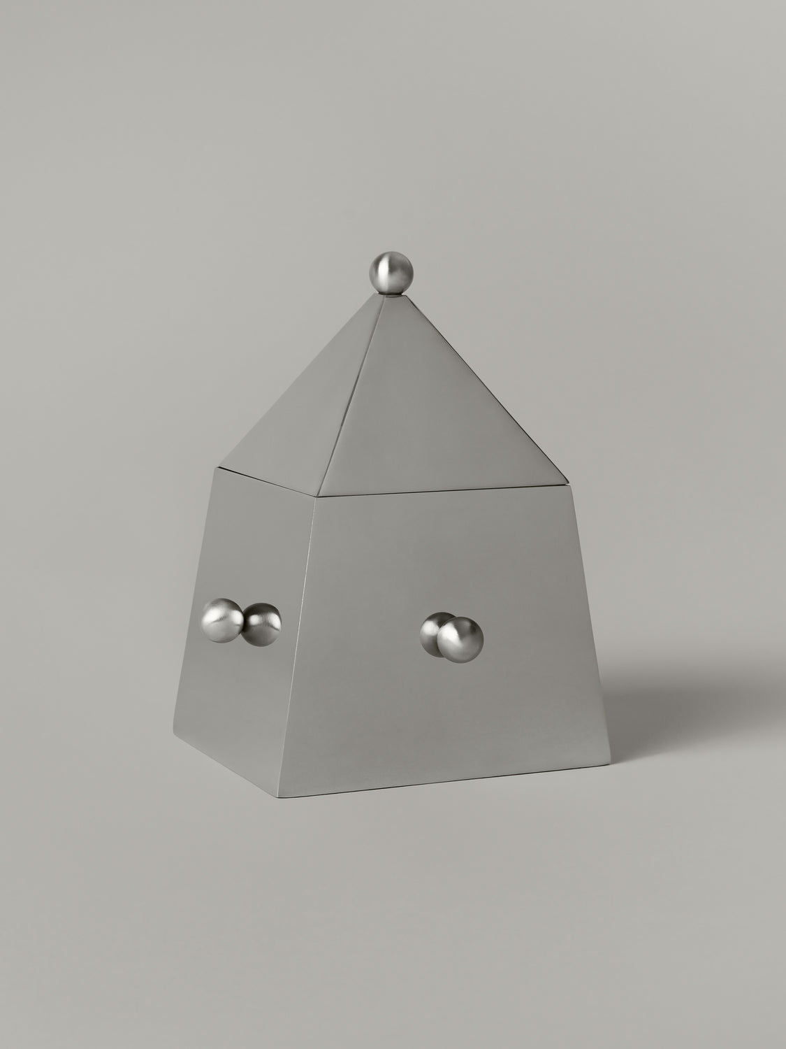Keeping Lidded Box Boxes