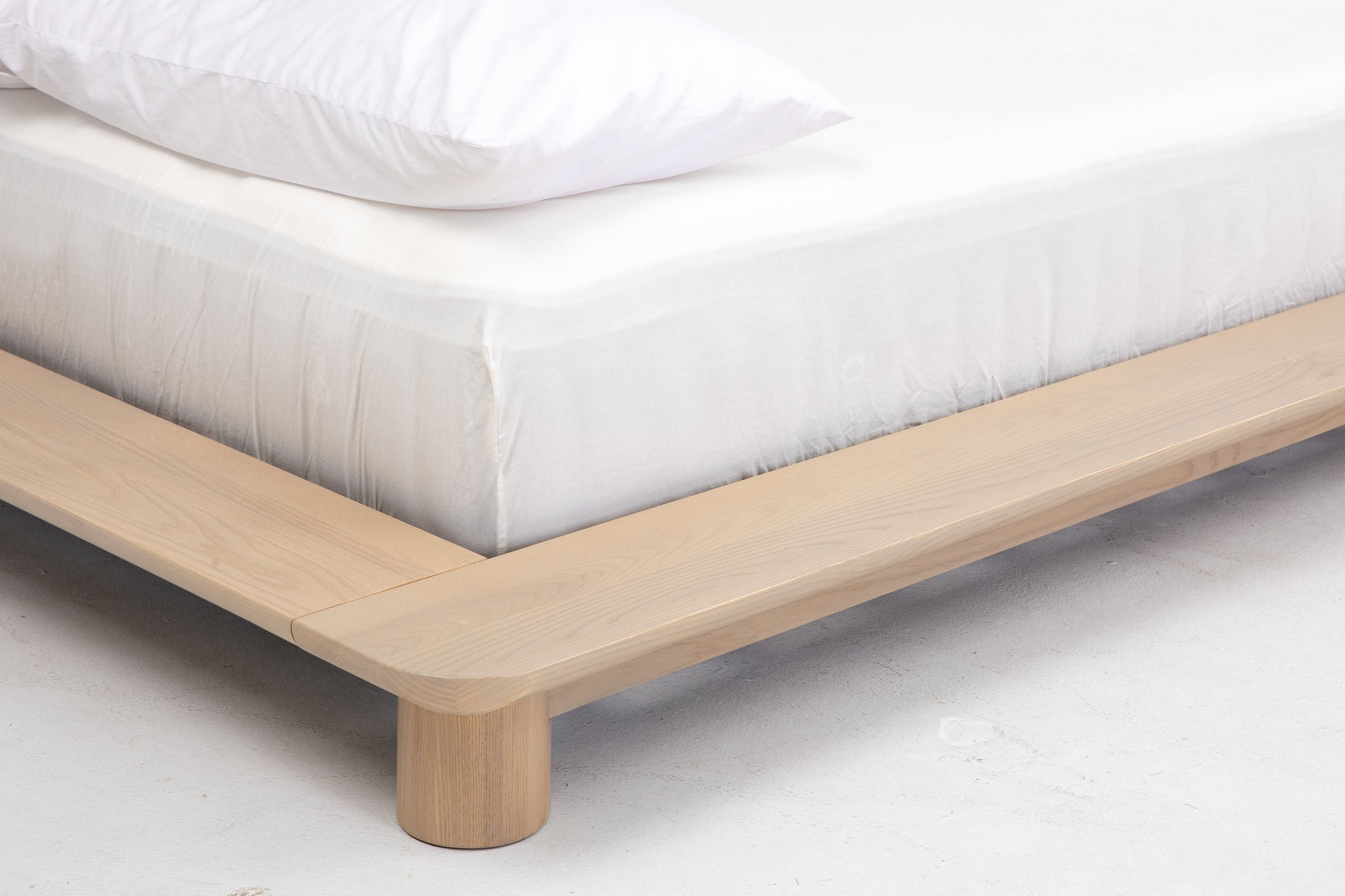 Kiral Platform Bed in Nude Beds