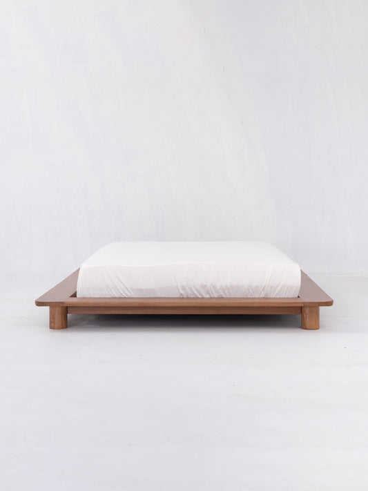 Kiral Platform Bed in Sienna Beds