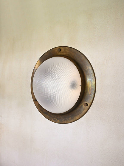 Luigi Caccia Dominioni LSP6 wall light for Azucena, giant version, unlit, seen at an angle to show the depth of the dome