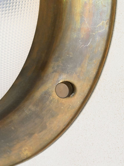 Luigi Caccia Dominioni LSP6 wall light for Azucena, giant version, detail of the brass ring and fixing screw