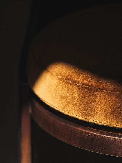 La Chaise 01 by Tassiana Laurre Chairs