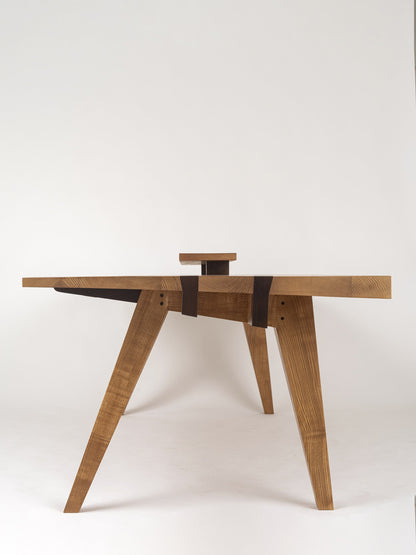 La Table by Maison Juah Dining Tables