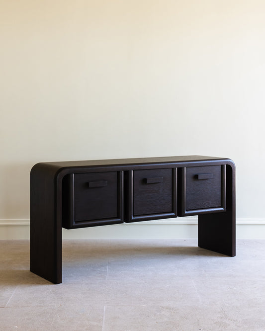 Lady Bird Console Consoles